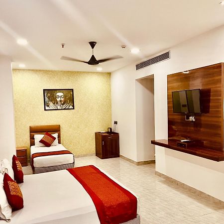 Amora Rooms Dwarka Nueva Delhi Exterior foto