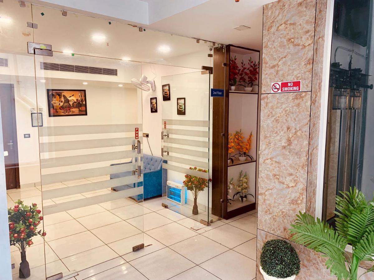 Amora Rooms Dwarka Nueva Delhi Exterior foto