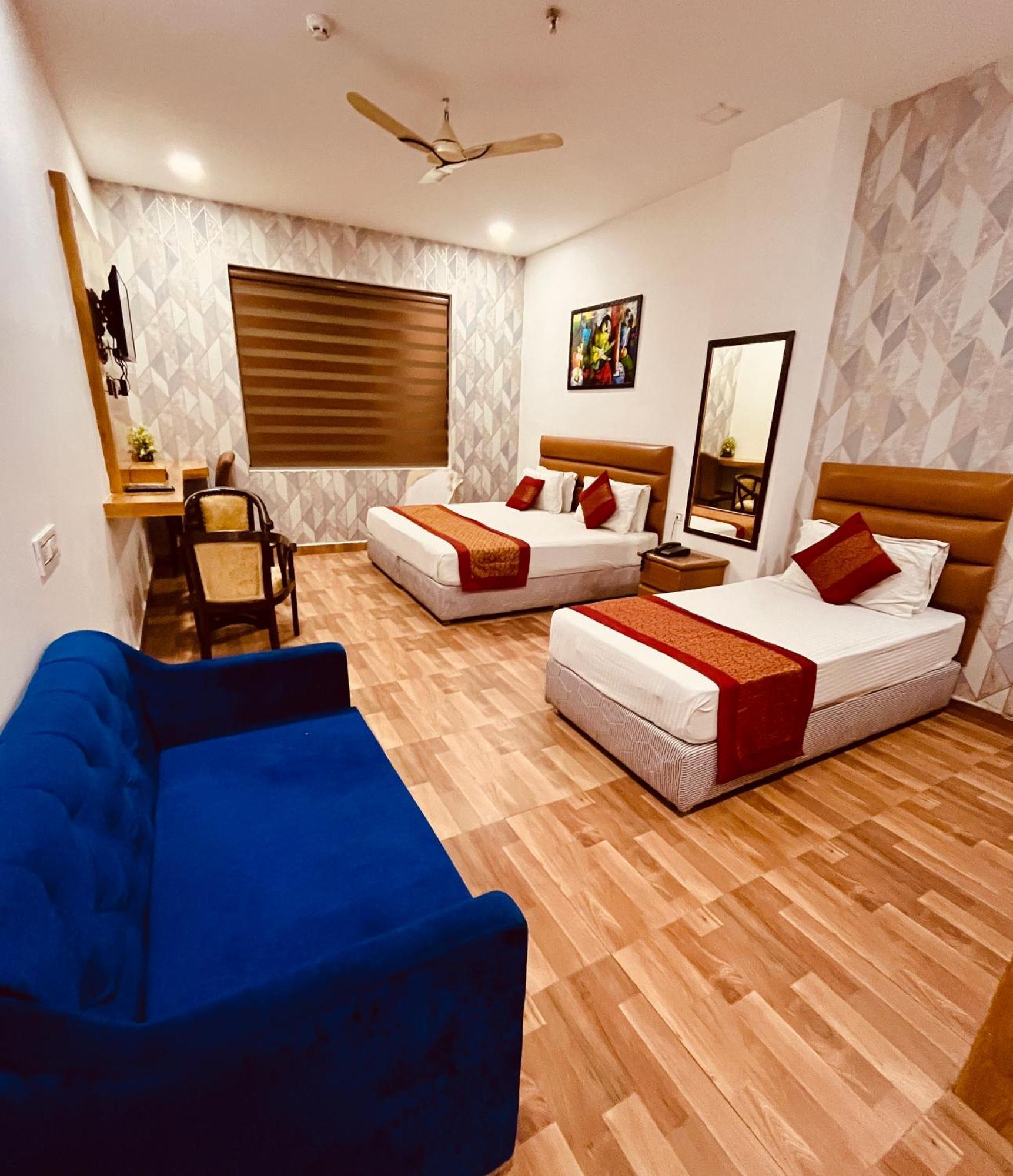 Amora Rooms Dwarka Nueva Delhi Exterior foto